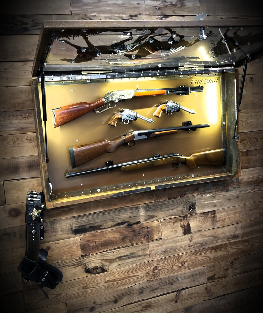 RUSTIC AMERICAN FLAG WALL SAFE – Freeman USA